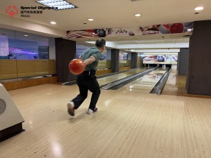 3爸爸保齡球活動