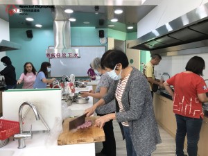 7煮飯仔吹下水1
