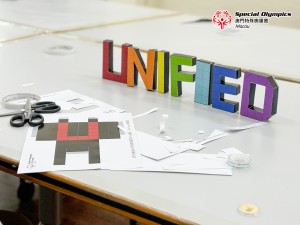 20240409-義工砌出的UNIFIED字